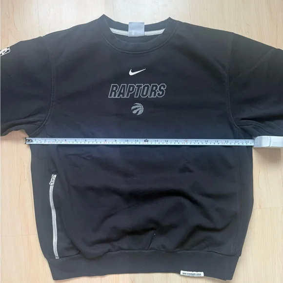 Nike Raptors Black Dri-Fit Sweater - Picture 5 of 5